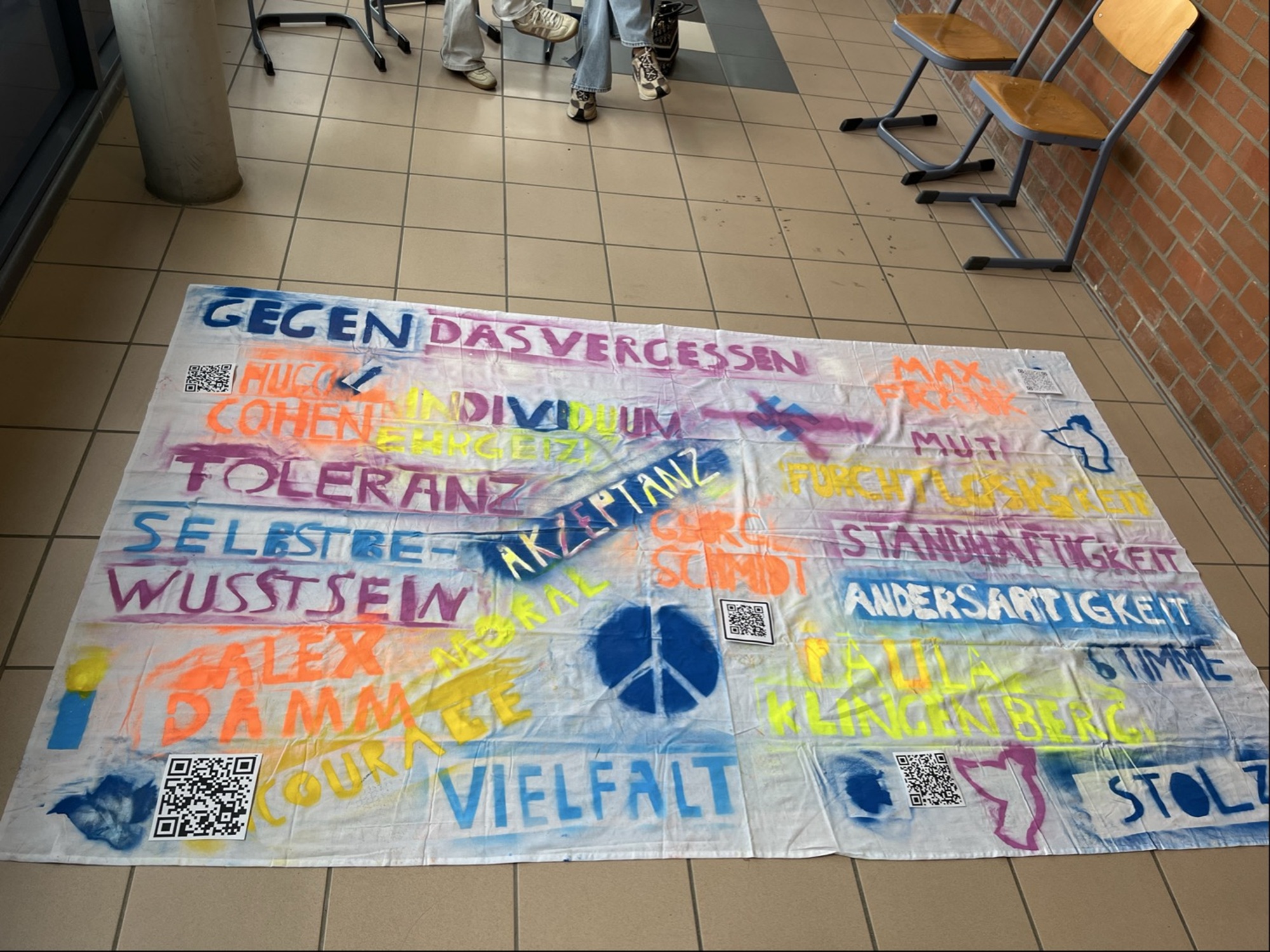 Schulfest 2025_4 Graffiti Schriftzüge