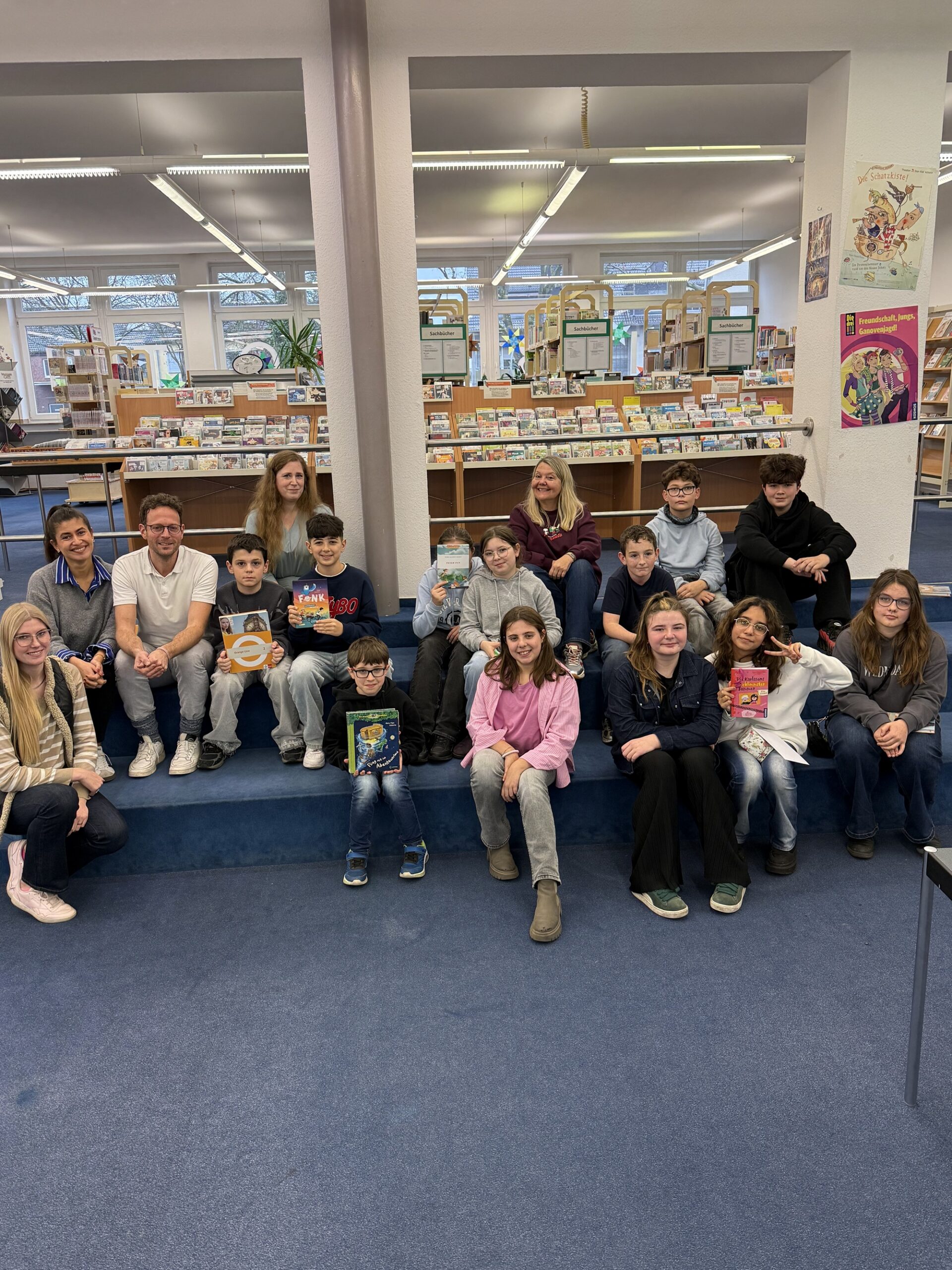 TeilnehmerInnen des Vorlesewettbewerbs